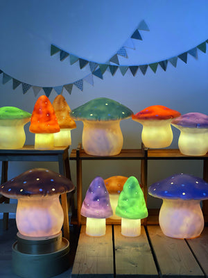 LAMP MUSHROOM MEDIUM RED - Egmont Toys - La Tana del Bianconiglio LAMP MUSHROOM MEDIUM RED - Egmont Toys - La Tana del Bianconiglio