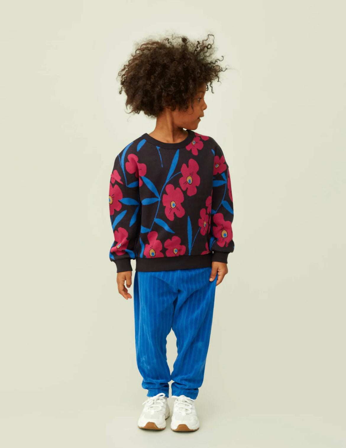 Mainio Velour Pants in Dazzling Blue