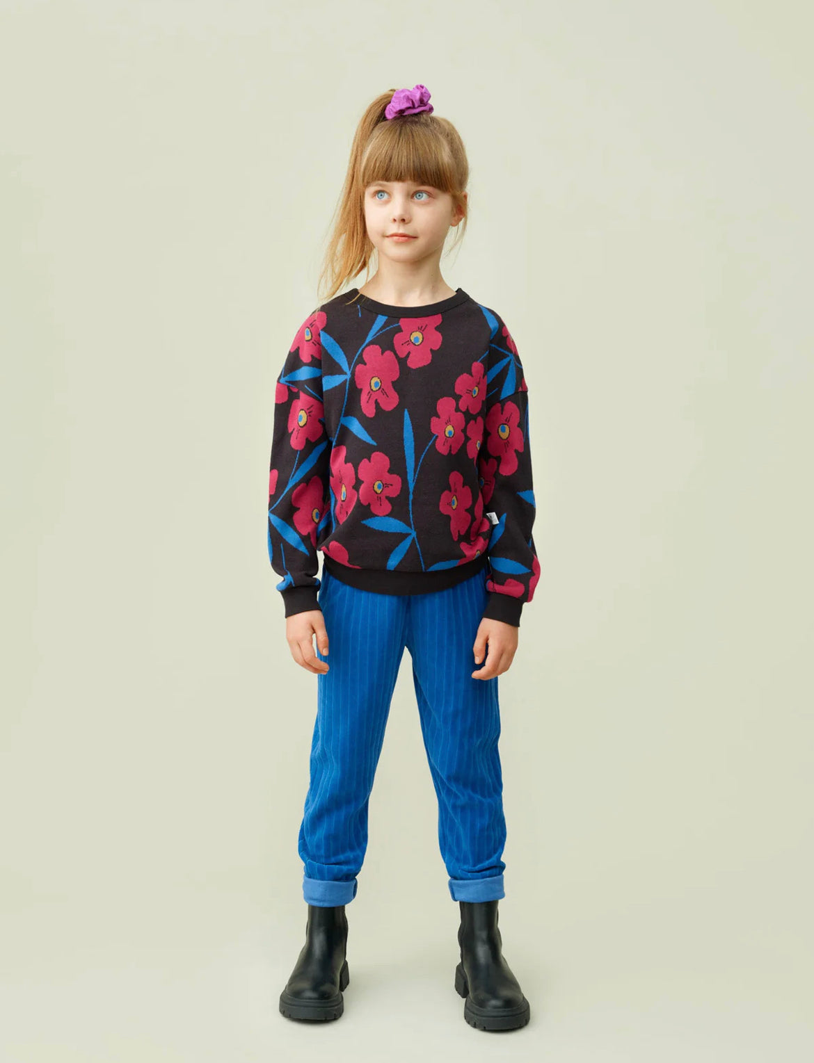 Mainio Velour Pants in Dazzling Blue