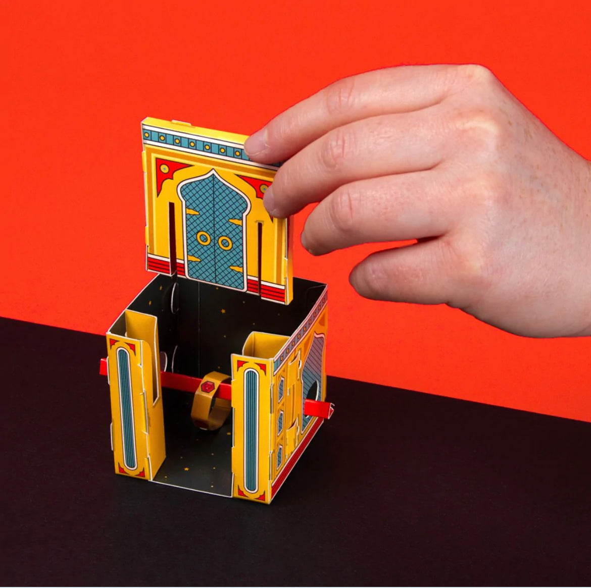 Clockwork Soldier - The Remarkable Ring Chamber Illusion