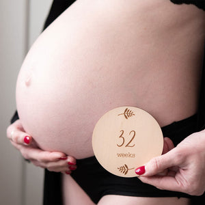 Wooden Pregnancy Milestone Discs