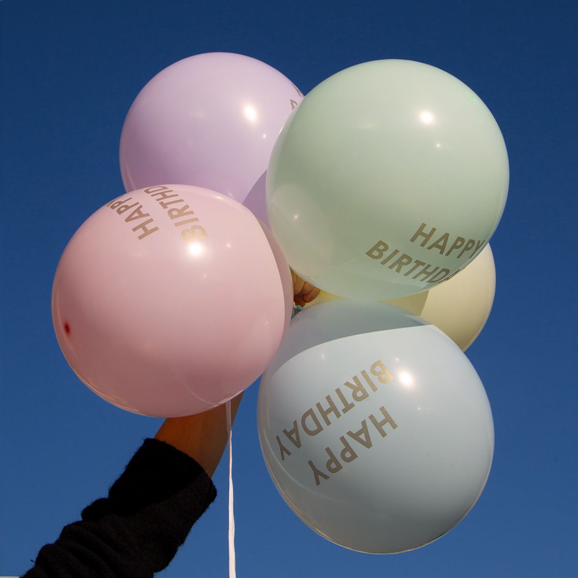 Pastel ‘Happy Birthday’ Balloons