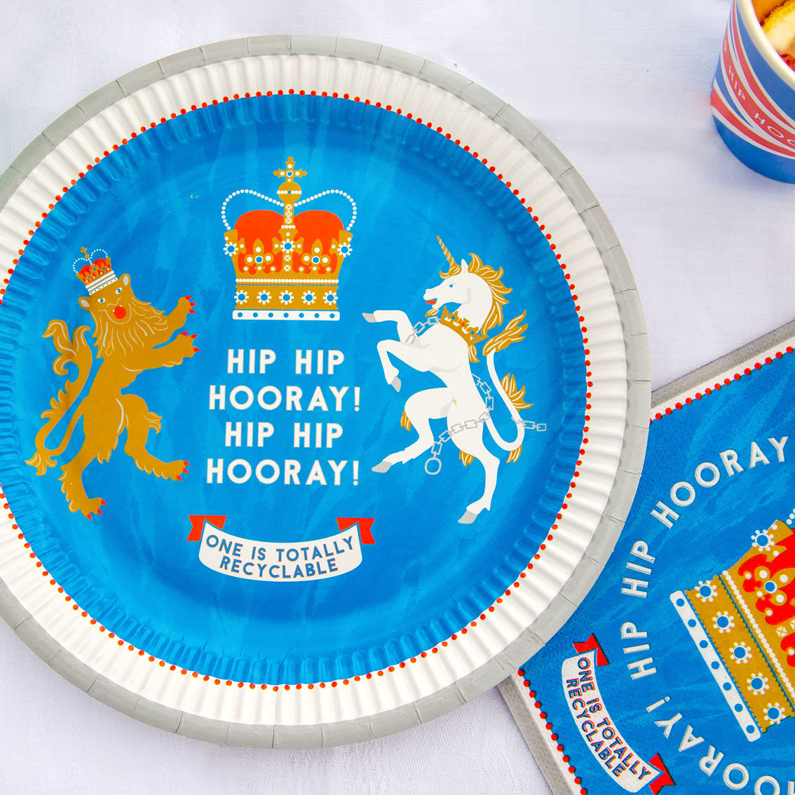 Large Royal Paper Plates