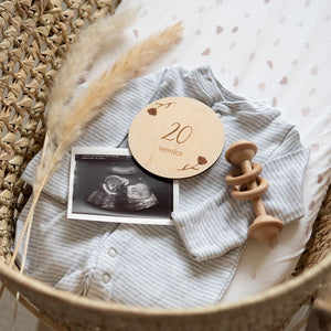 Wooden Pregnancy Milestone Discs