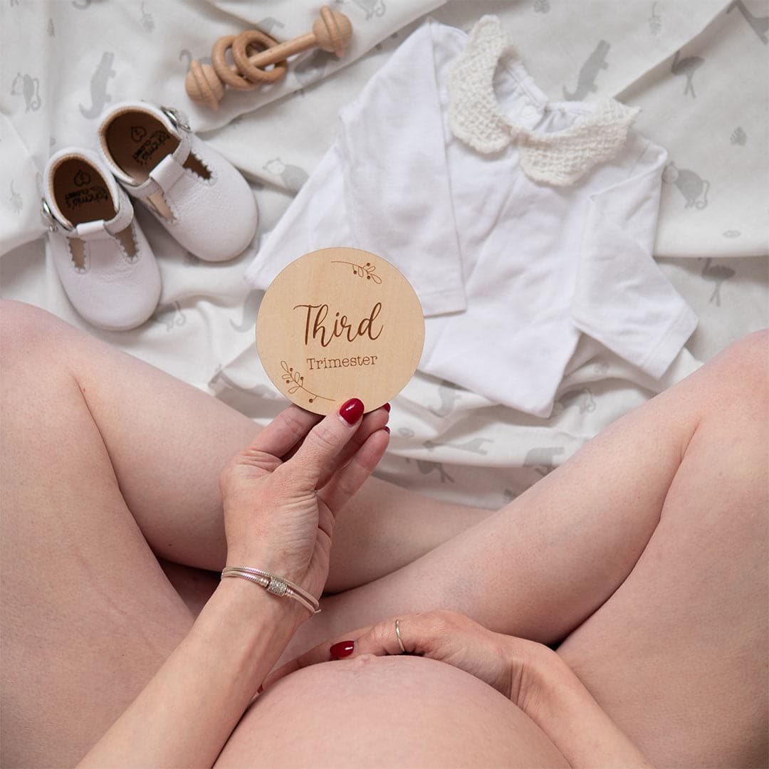 Wooden Pregnancy Milestone Discs